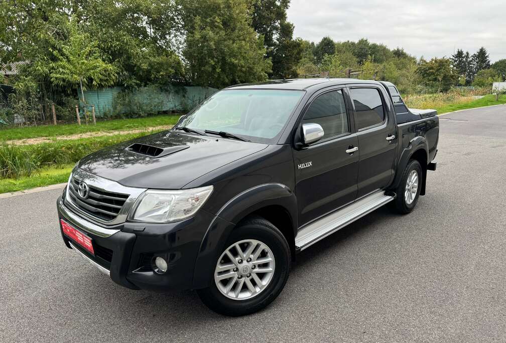 Toyota 3.0D4D Automatic 4x4 Double Cab(Export Afrik only)