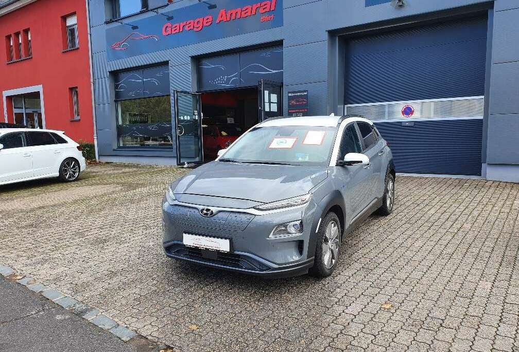 Hyundai ELECTRO BLUE - DRIVE 204 CV SKY