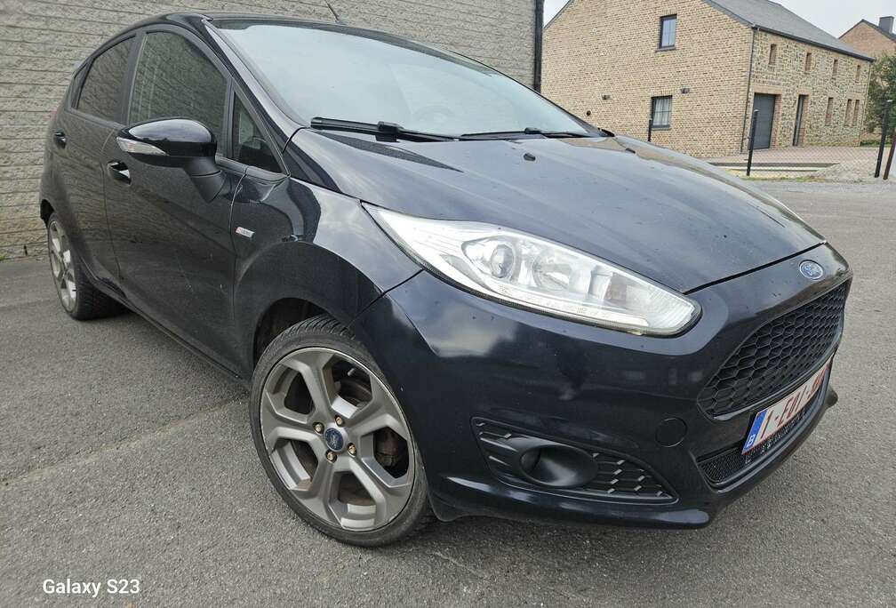 Ford 1.0 EcoBoost 77Kw pack St Line. 5 portes 94850 km