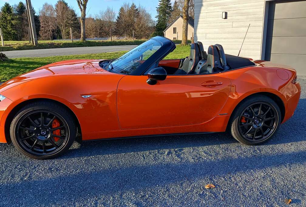 Mazda MX-5 2.0i Skyacti-G 30th Anniversary (EU6d-T)