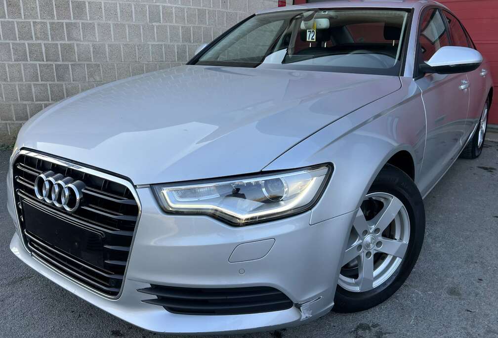 Audi 2.0 TDi + NAVI + CLIM + CUIR + CARNET