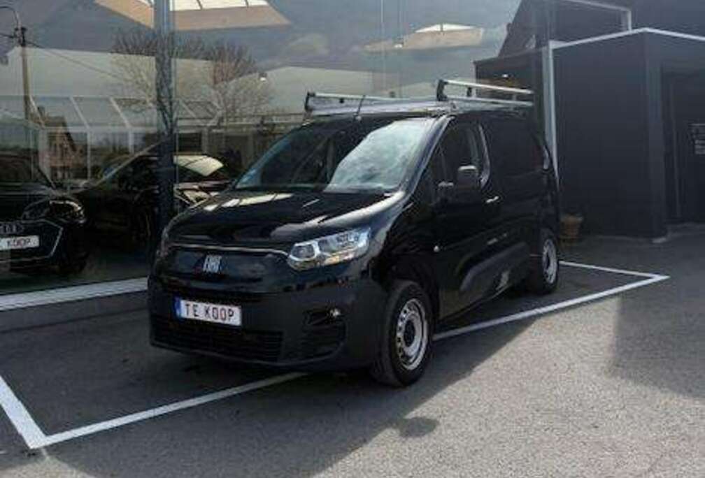 Fiat DAB navi gps pdc camera trekhaak btw 3zit 2023