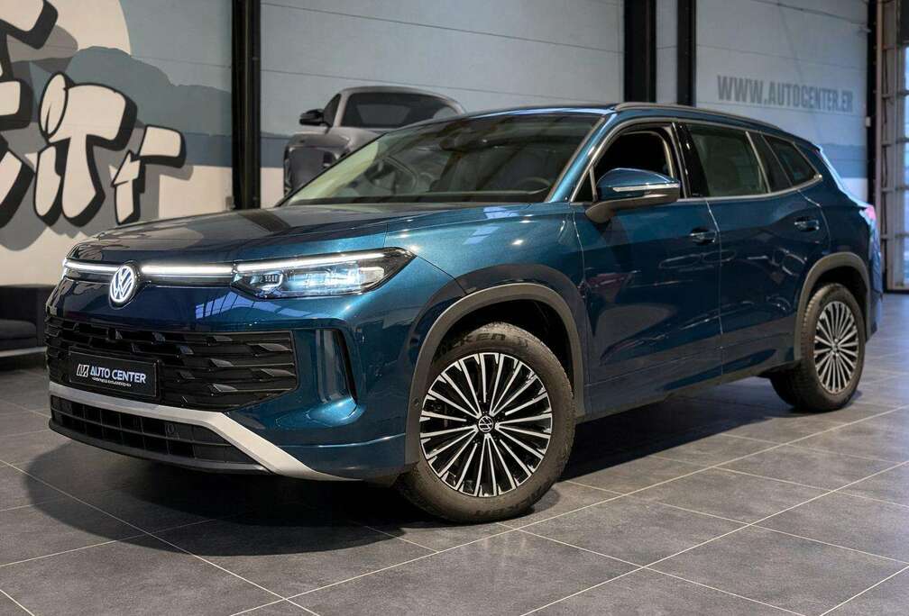 Volkswagen 7 PLAATSEN Matrix light Trekhaak 360camera 18inch