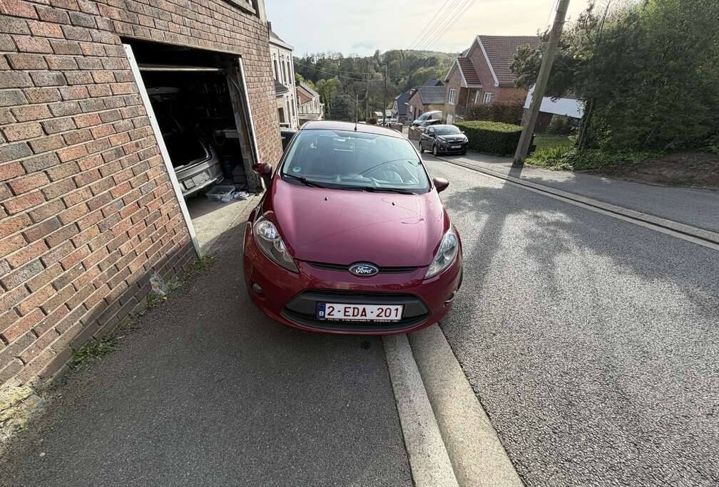 Ford 1.25i Ambiente