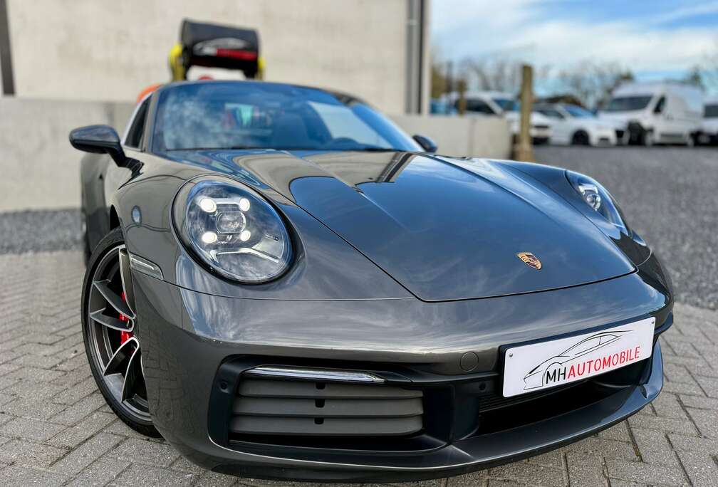 Porsche TARGA 4S