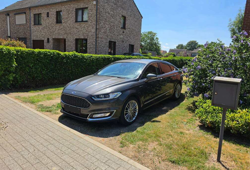Ford Mondeo 2.0 TDCi Business Edition  PowerShift