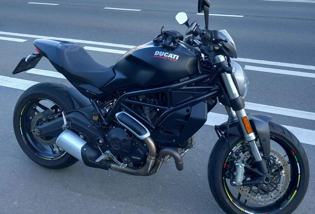 797 plus