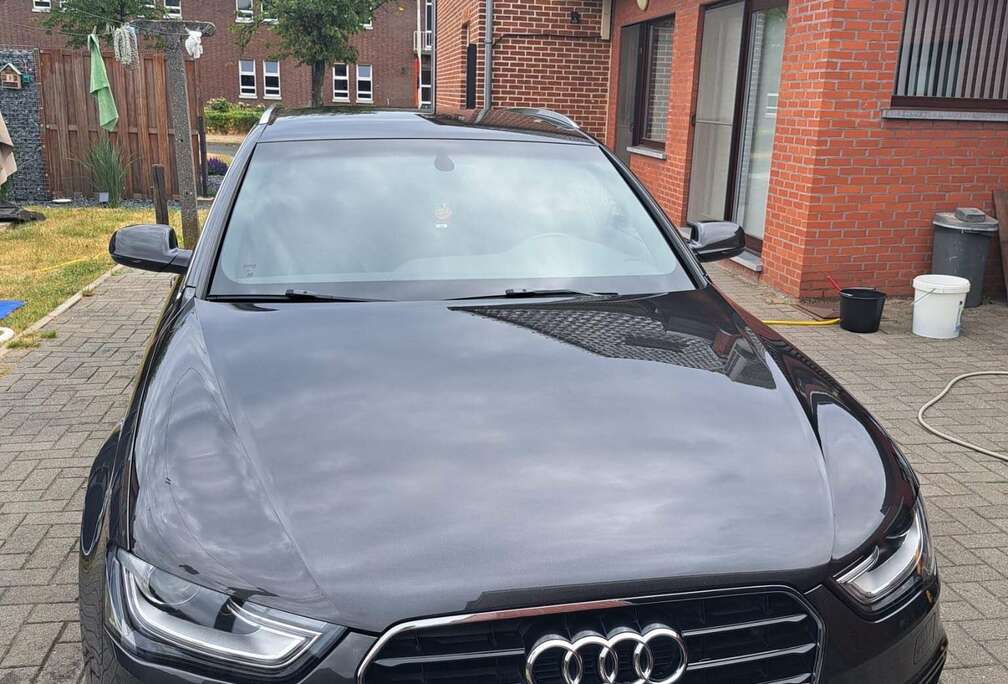 Audi Avant 2.0 TDi S line