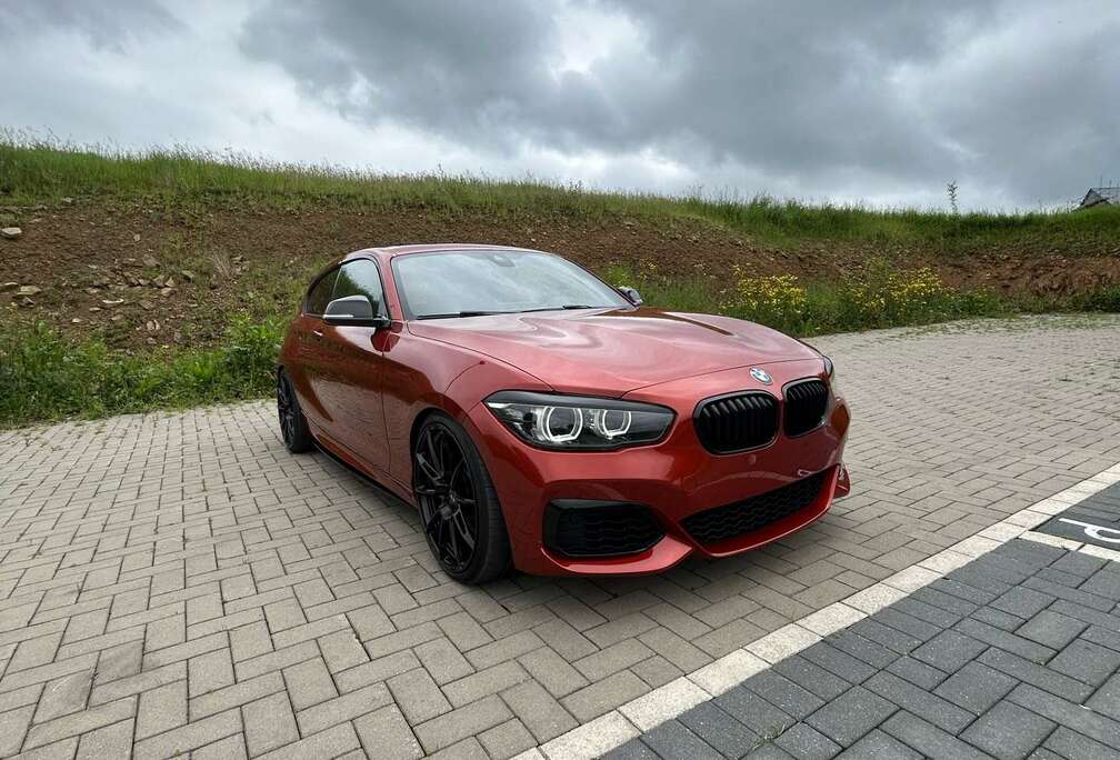 BMW M140i