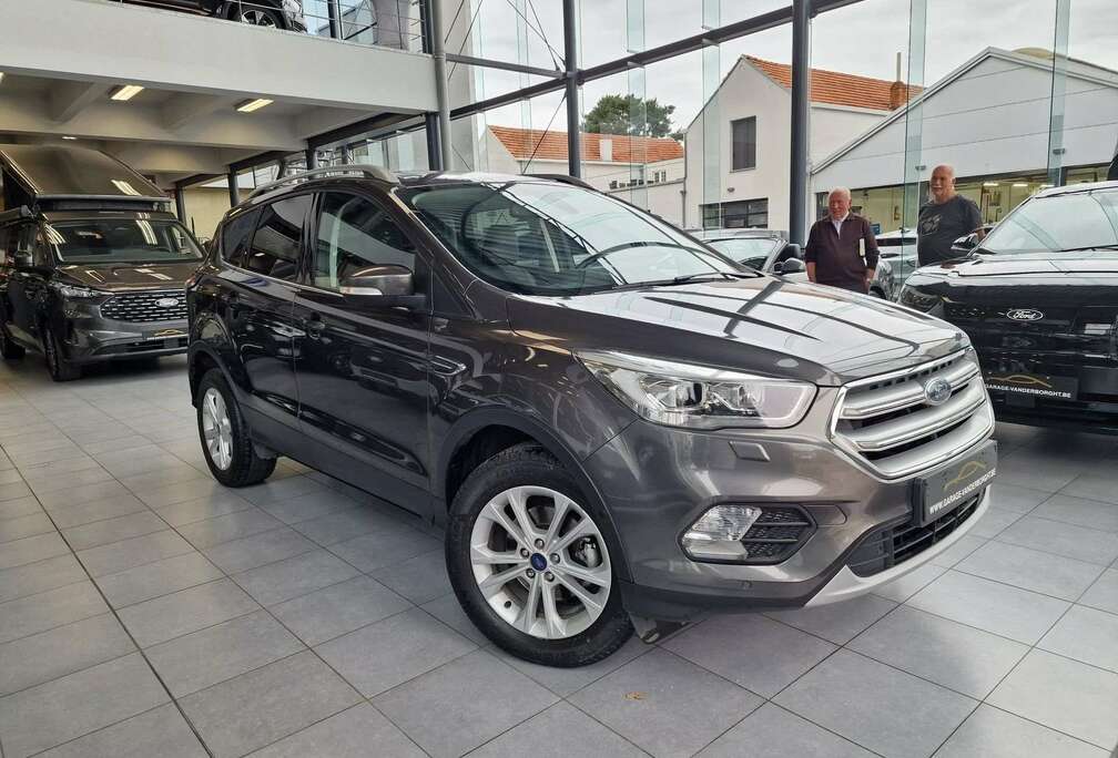 Ford TITANIUM BENZINE OPEN DAK
