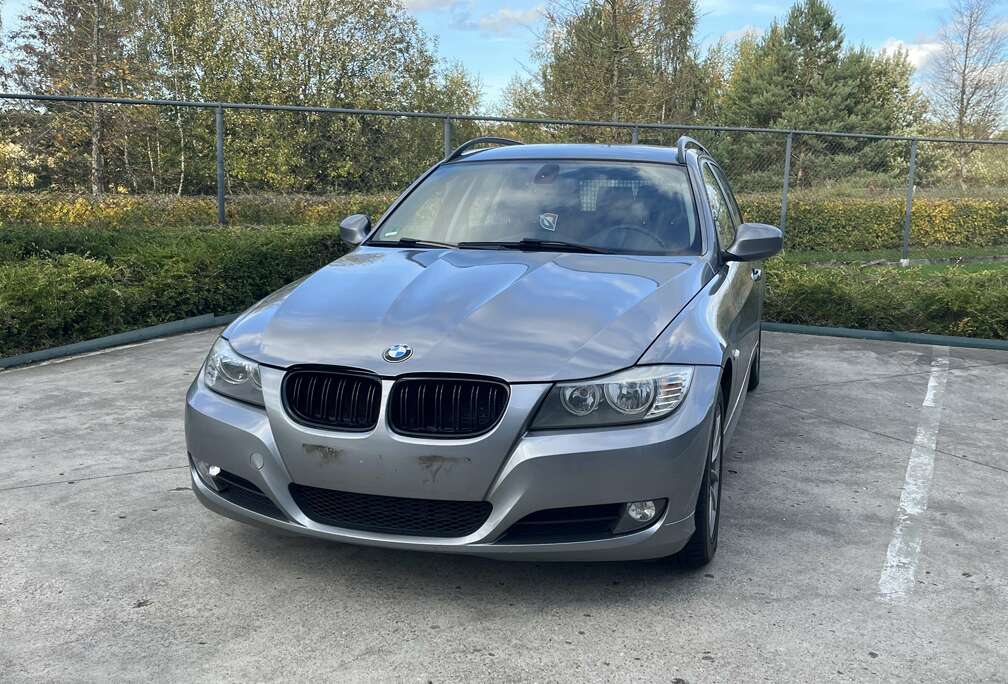 BMW 318d DPF Touring Edition Exclusive