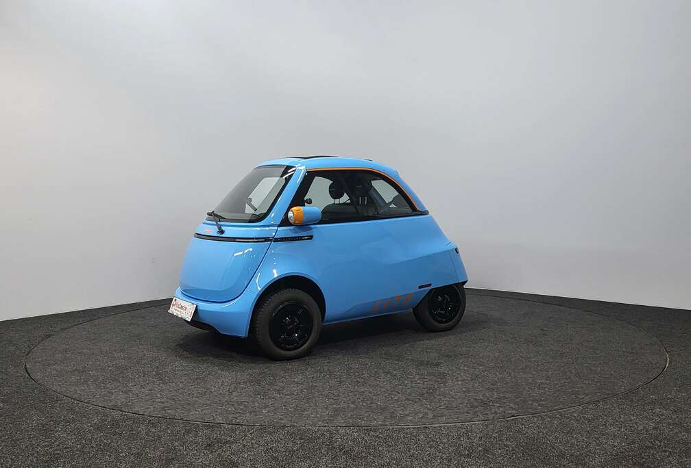 10.5 kw/h  AM  Led  Open Dak  45km/u  Nieuw