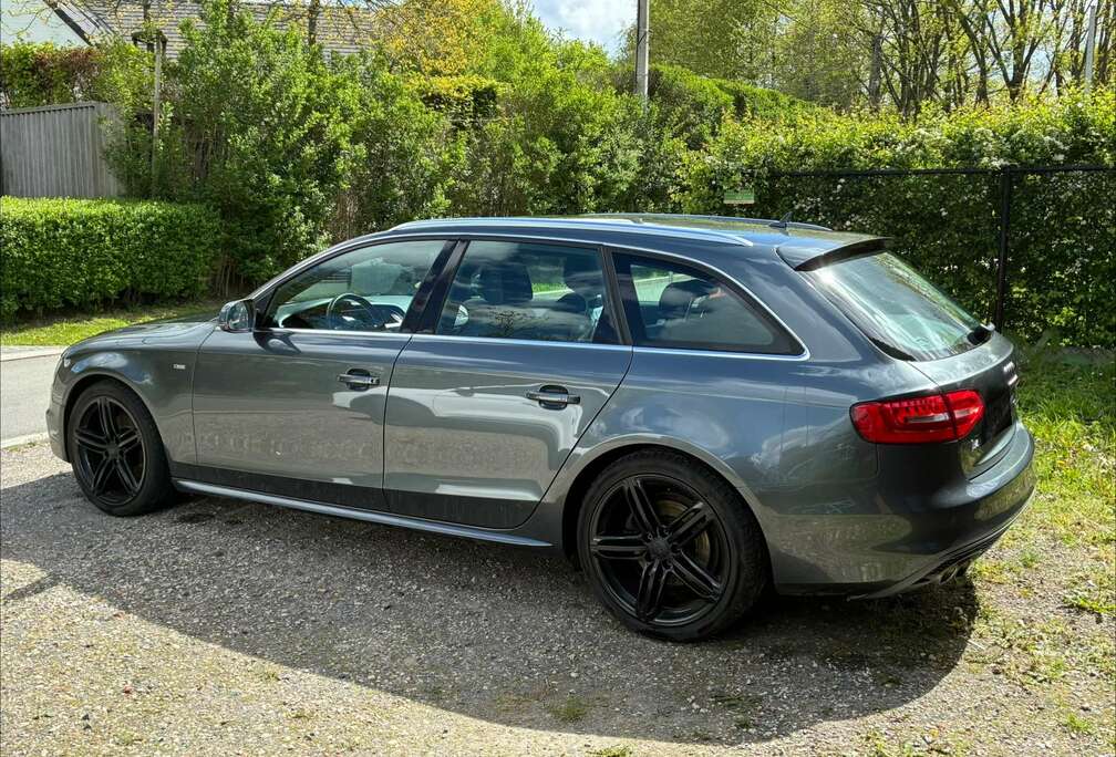 Audi A4 Avant 2.0 TDi S line Multitronic