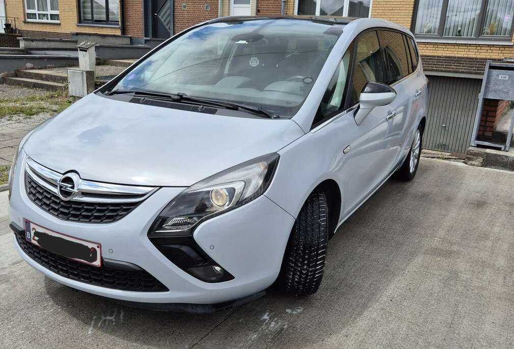 Opel opel zafira tourer turpo