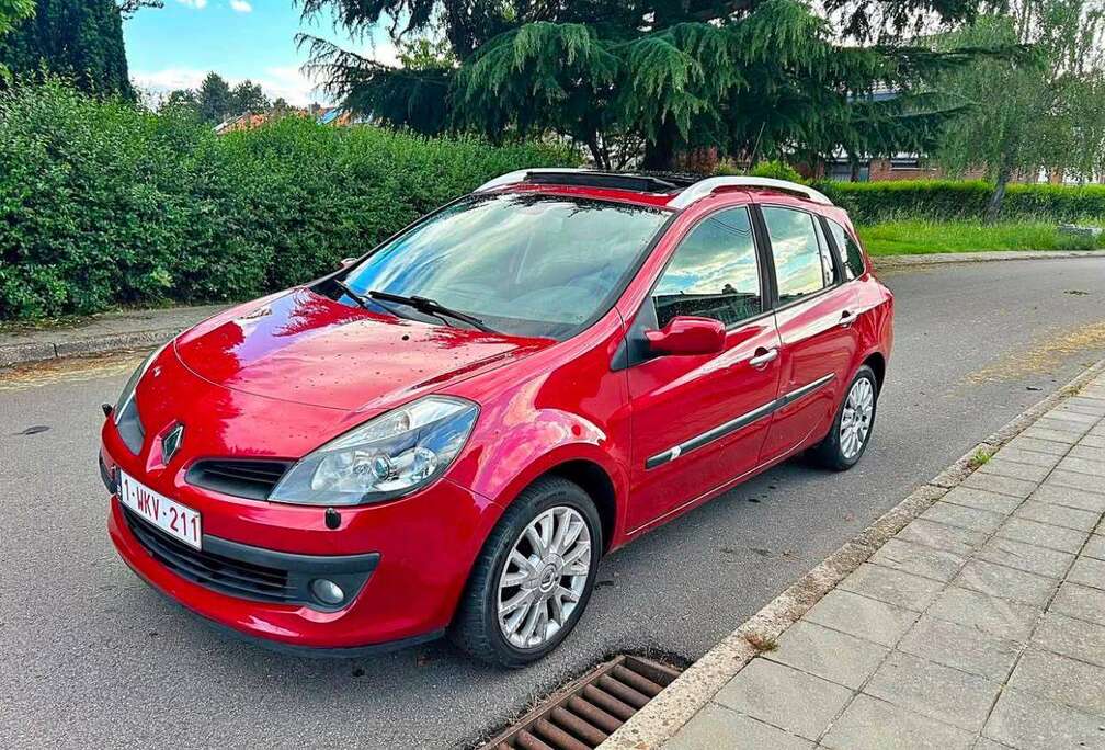Renault Clio 1.6i Initiale