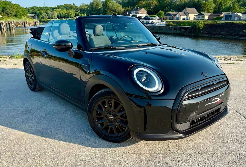 MINI 1.5A*FULL*Black*CarPlay*NEW*CAR*Garantie
