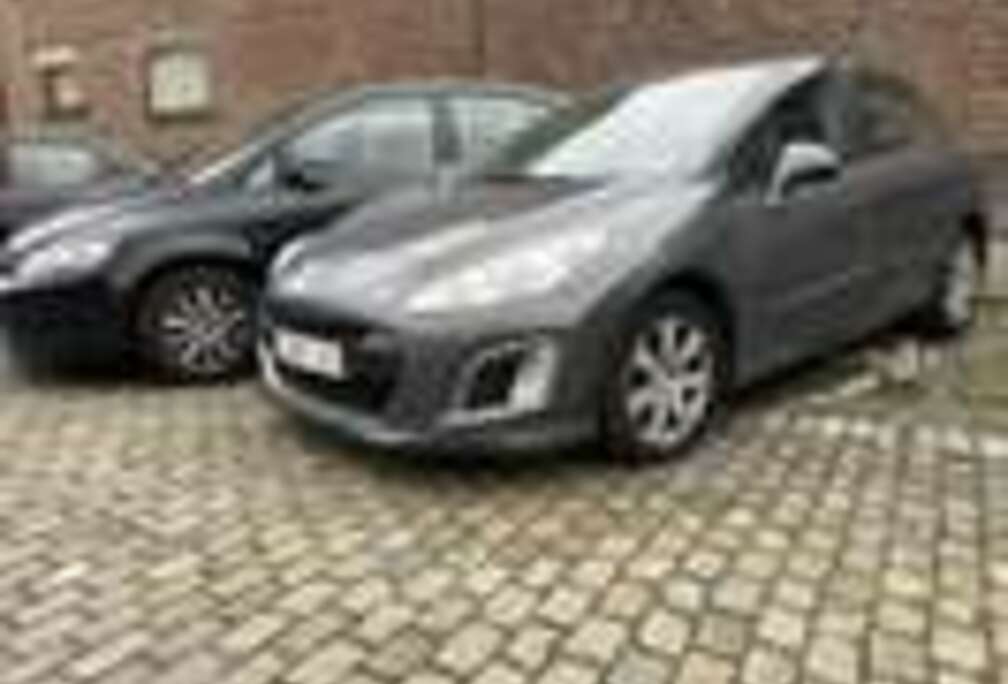 Peugeot 308 1.6i Premium automatique