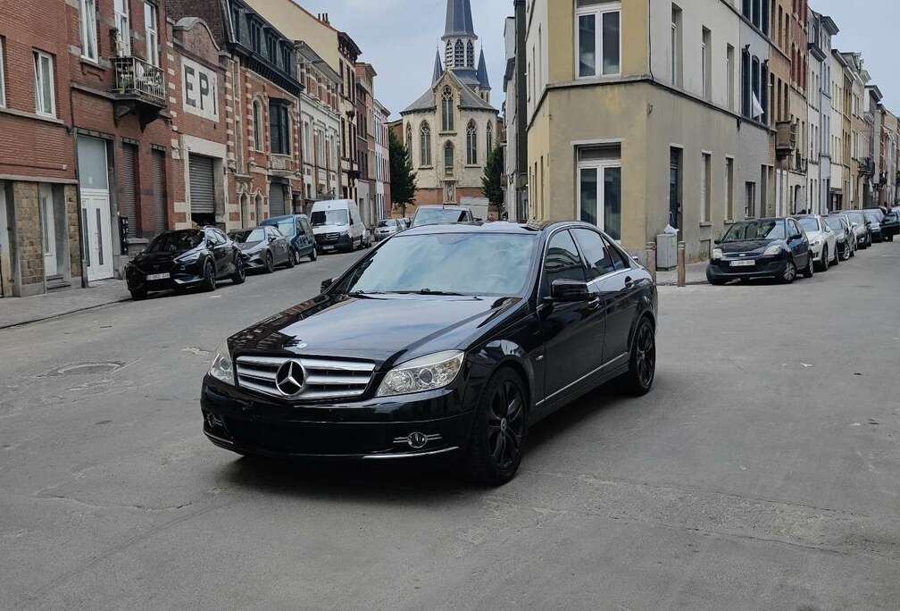Mercedes-Benz 1.8i Automatik BlueEFFICIENCY