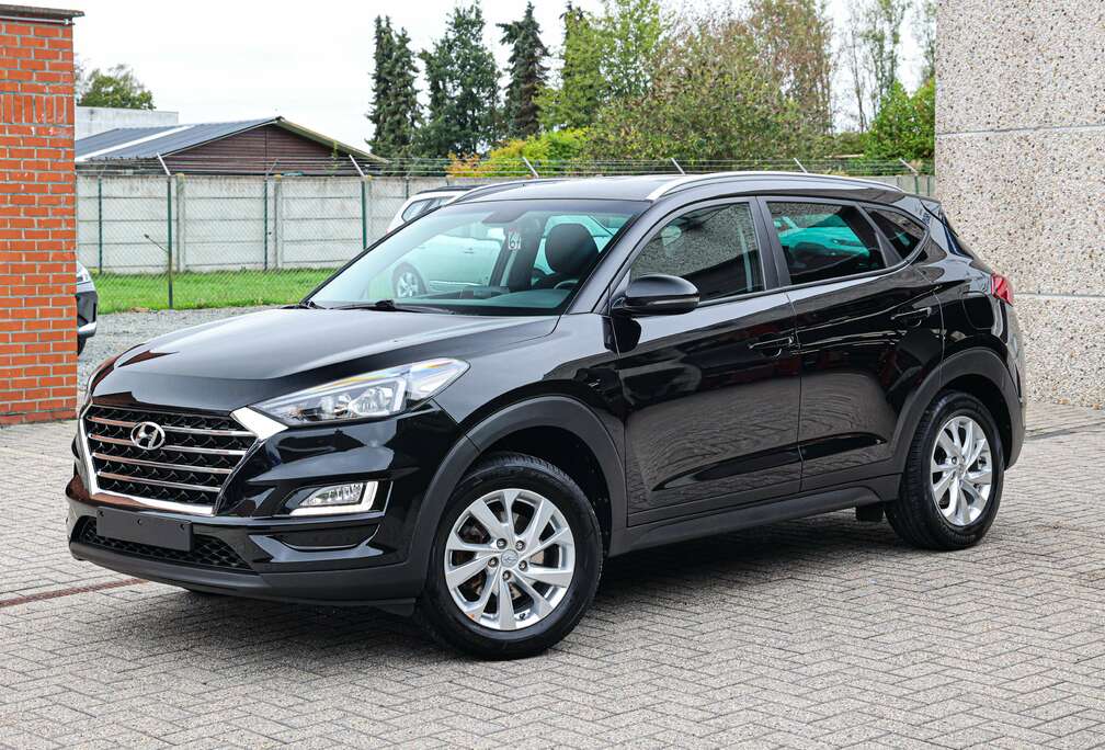 Hyundai STUUR+ZETELVERWARMING*FEEL-UITVOERING*ACHTERUITRIJCAMERA*NAVIGATIE*