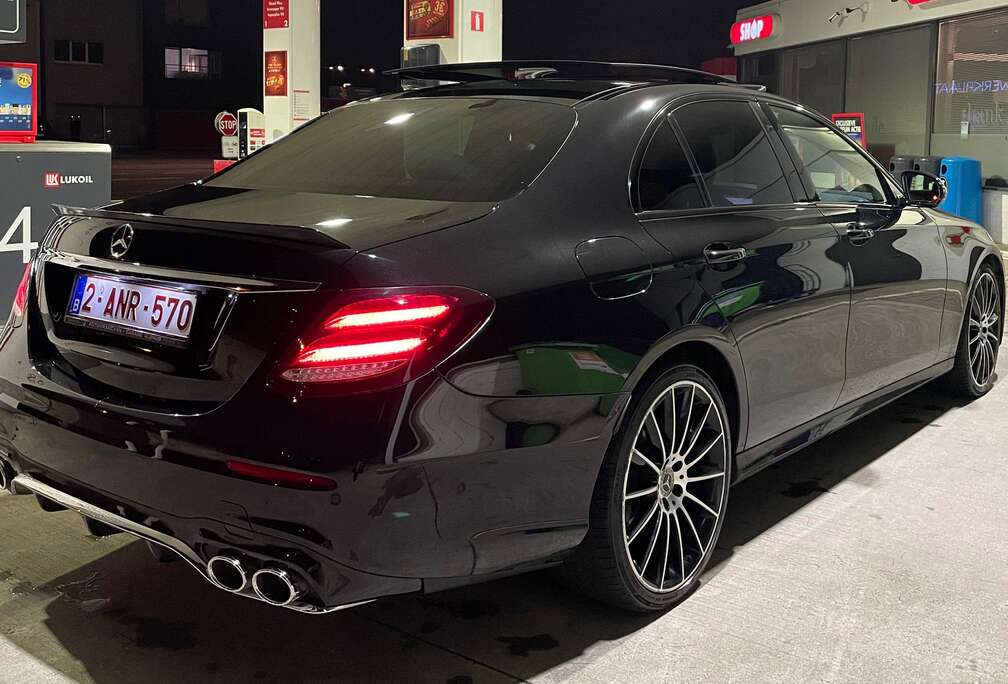 Mercedes-Benz E 220 d 9G-TRONIC AMG Line Night-Pack