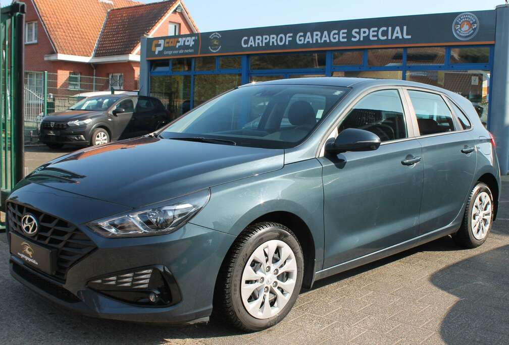 Hyundai 1.0 T-GDi MHEV Sky DCT