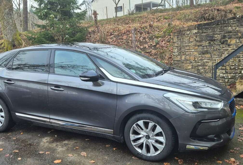 Citroen DS5 1.6 THP So Chic S