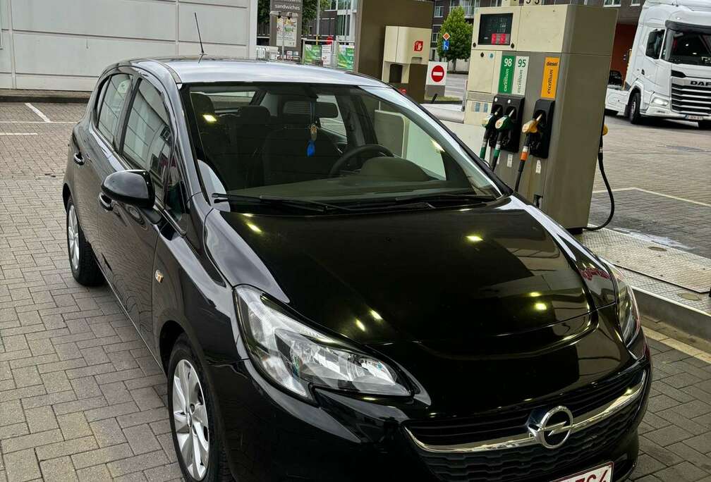 Opel 1.2i Black Edition