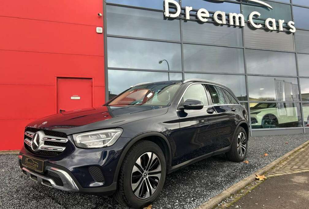 Mercedes-Benz 4 MATIC