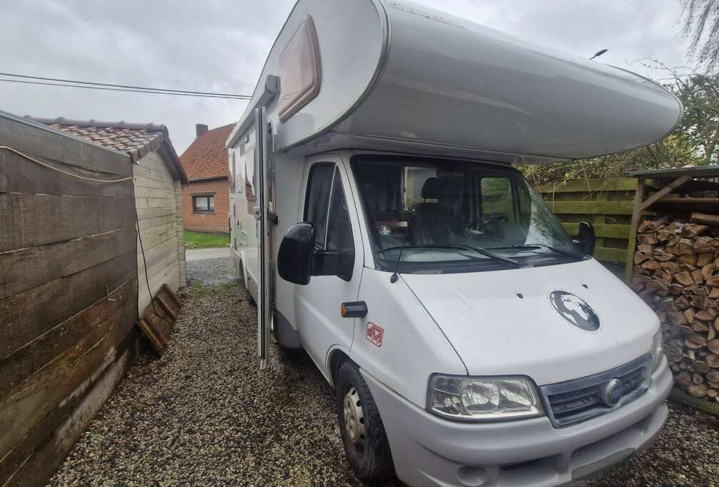 Caravans-Wohnm Type 244