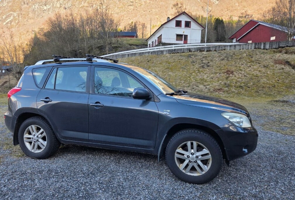Toyota RAV4 2.2 D-4D 4WD LX
