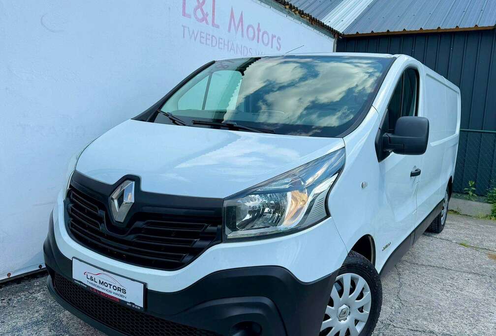 Renault Long Chassis 1.6d 3Places*Navi Airco Pdc*Euro6b 5.750NETTO