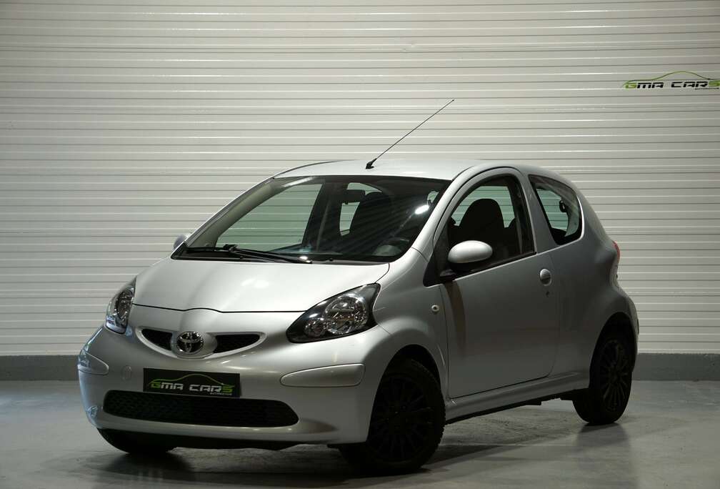 Toyota Aygo 1.0i VVT-i Blue Airco-Benzine-Garantie