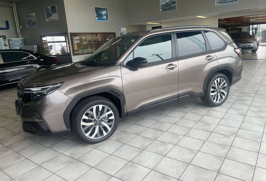 Subaru Forester 2.0i-S e-Boxer Premium