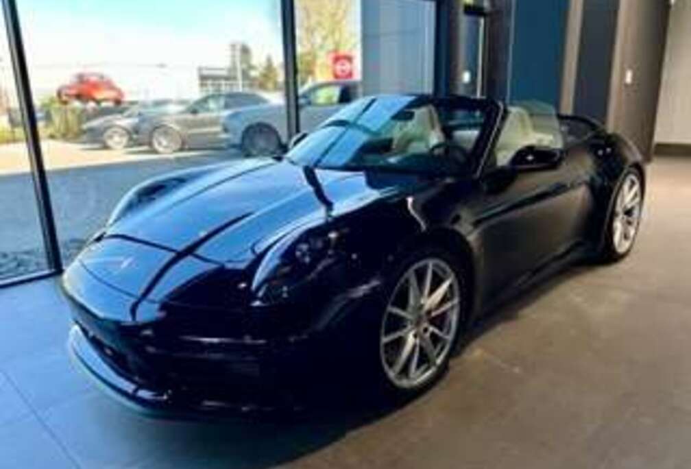 Porsche Carrera GTS Cabriolet * Top config *