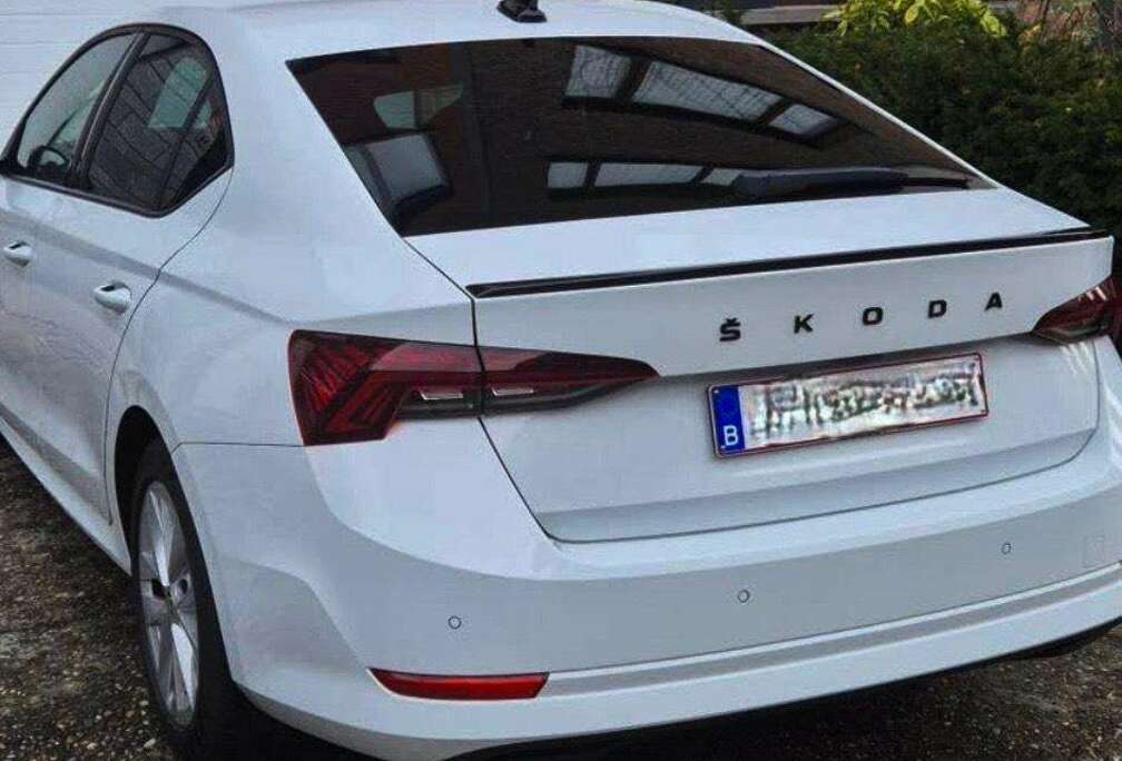 Skoda Octavia 2.0 TDi SCR Sportline DSG