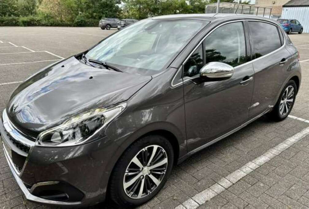 Peugeot 208 1.2 PureTech Allure S