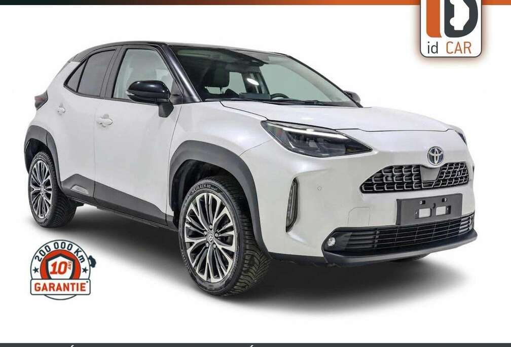 Toyota 1.5 HYBRID ELEGANT SEMI CUIR LED GPS CAMERA JA18