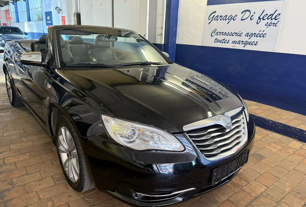 Lancia Flavia 2.4i Dual VVT