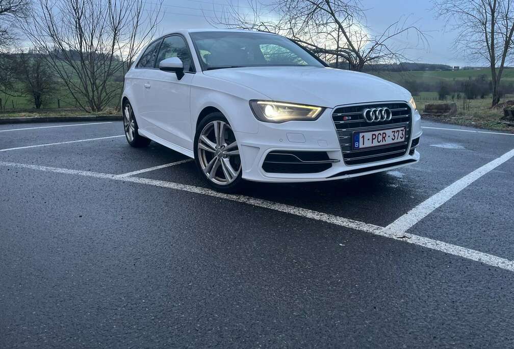 Audi 2.0 TFSI Quattro S tronic