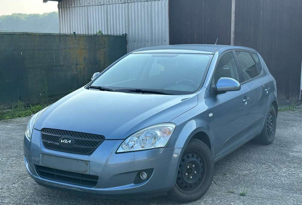 Kia 1.6 Turbo CRDi 2007// 277.000km// AirCo Digital//