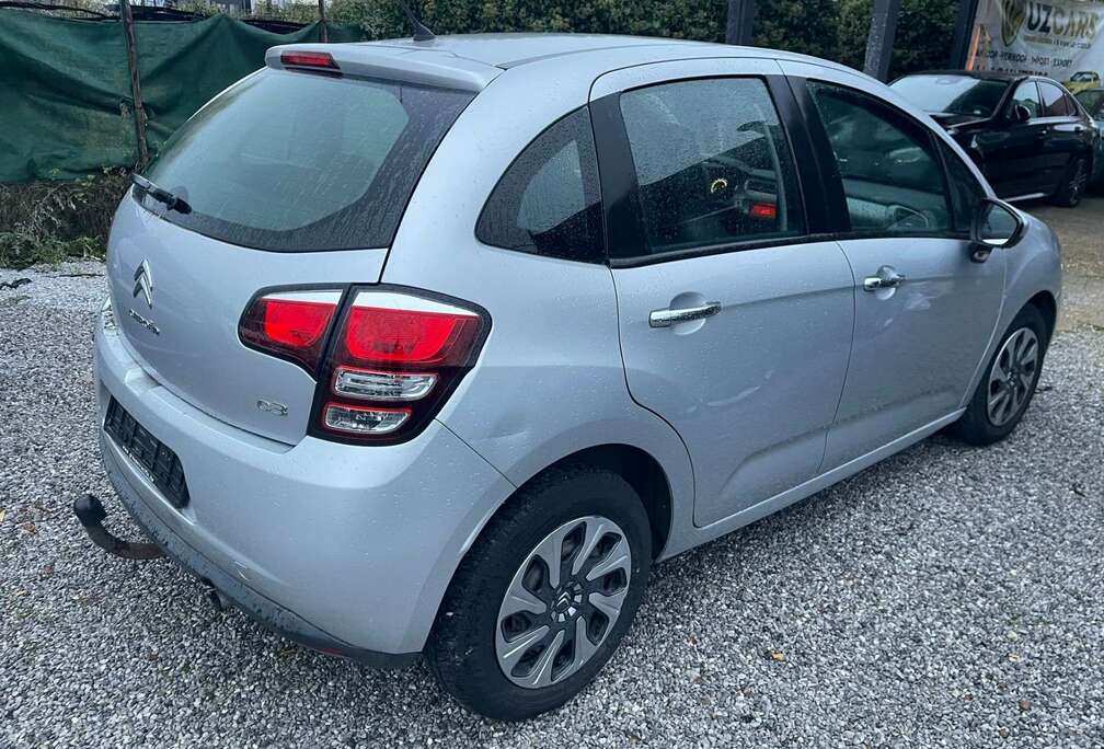 Citroen VTi 82 PureTech Collection