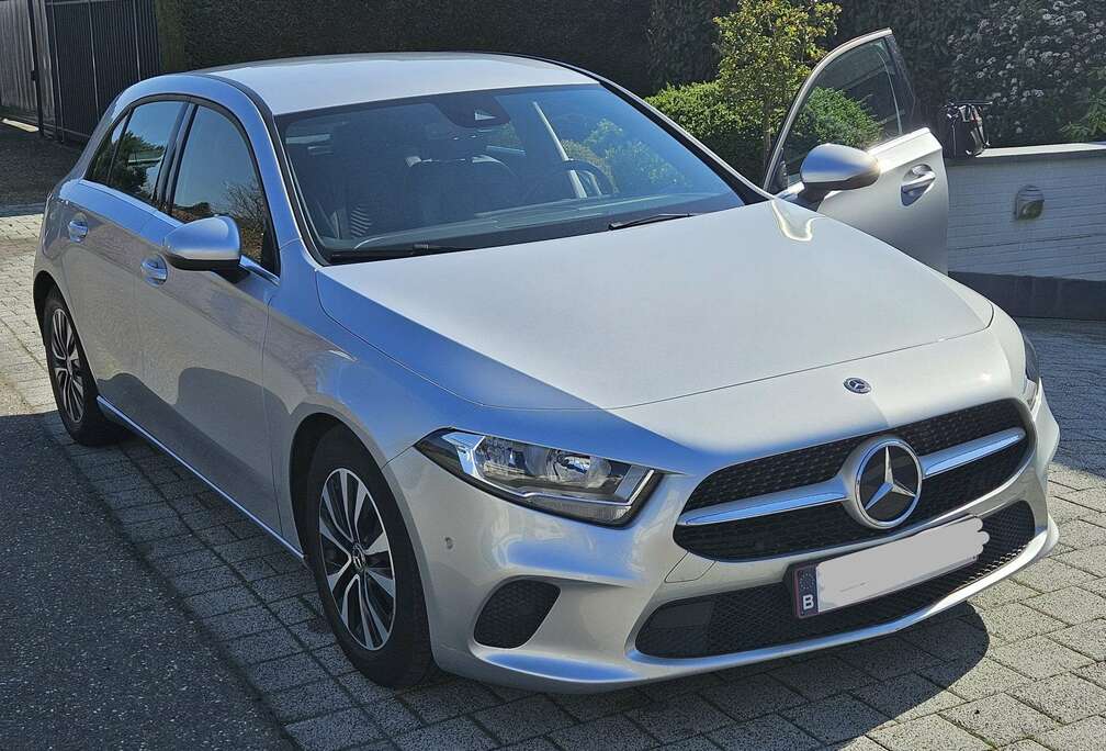 Mercedes-Benz BUSINESS LINE CAMERA/AIRCO/SPOORASSISTENT/CRUISE CONTROL/AUTOMAAT