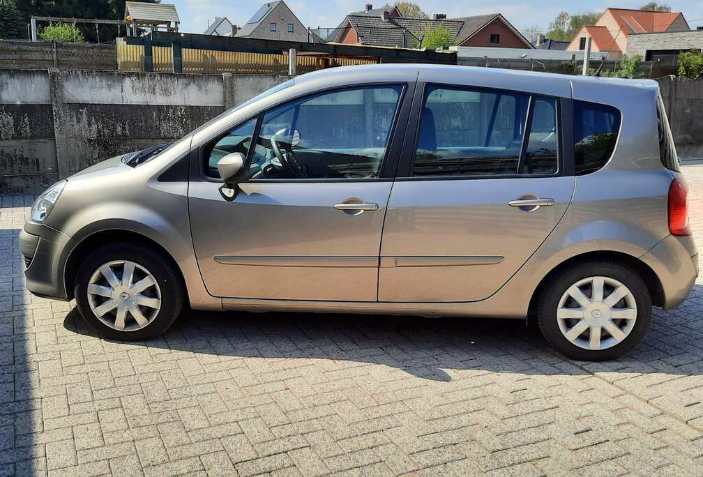 Renault 1.2i Expression