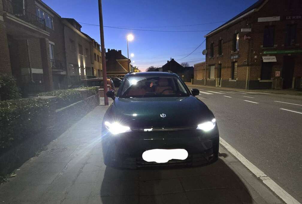 REEV 28.4 kWh Design