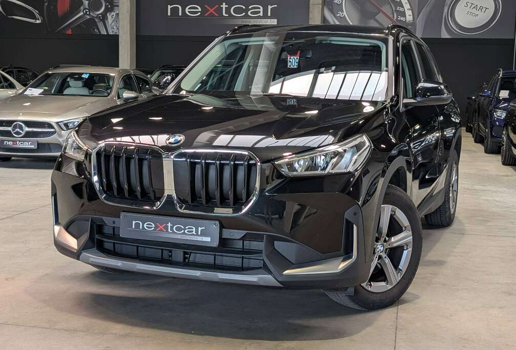 BMW 18dA sDrive *NAVI PRO-CARPLAY-FULL LED-CAMERA*