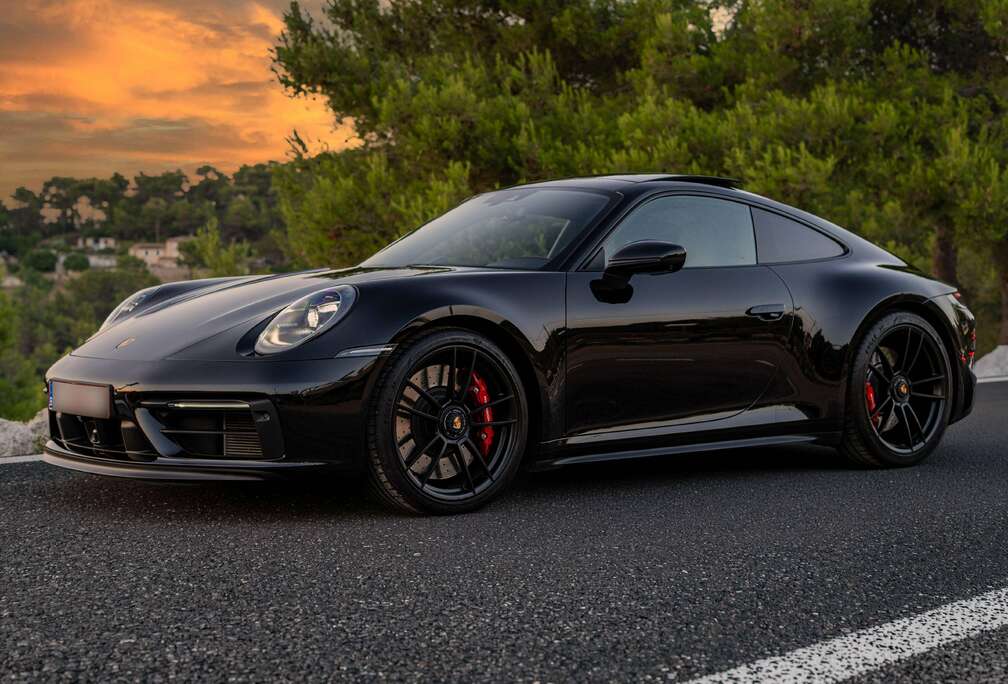 Porsche 911 Carrera 4 GTS Coupé 3.0 Bi-Turbo PDK