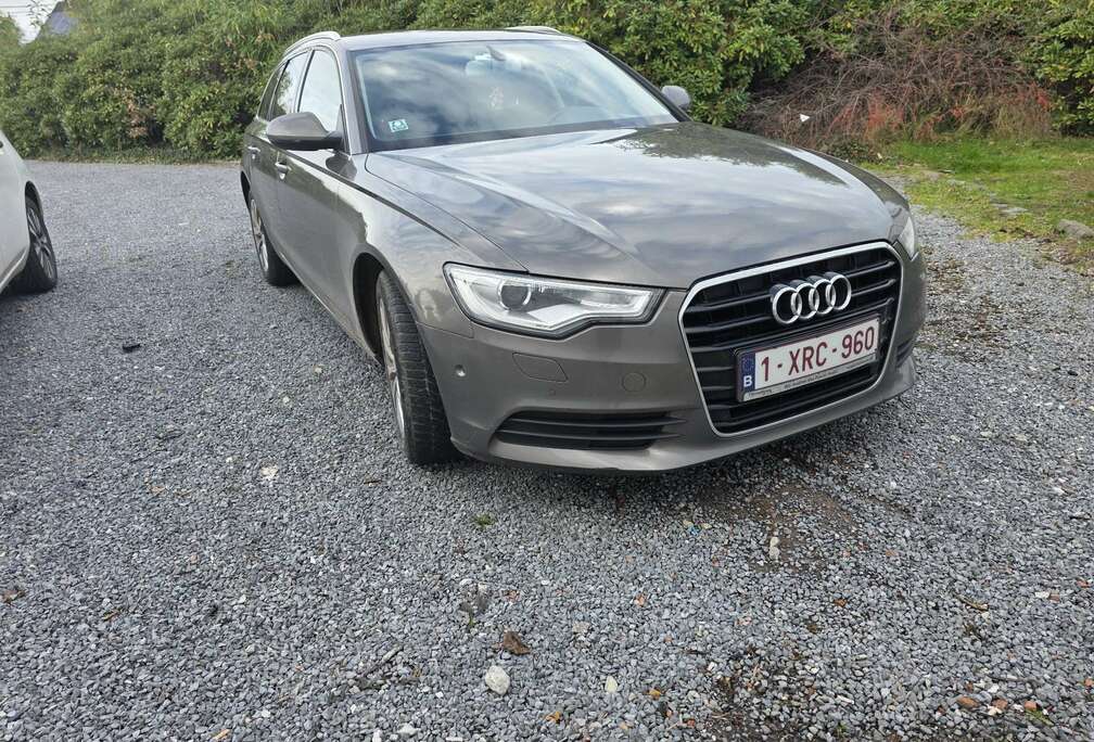 Audi Avant 2.0 TDi Ultra S line tronic