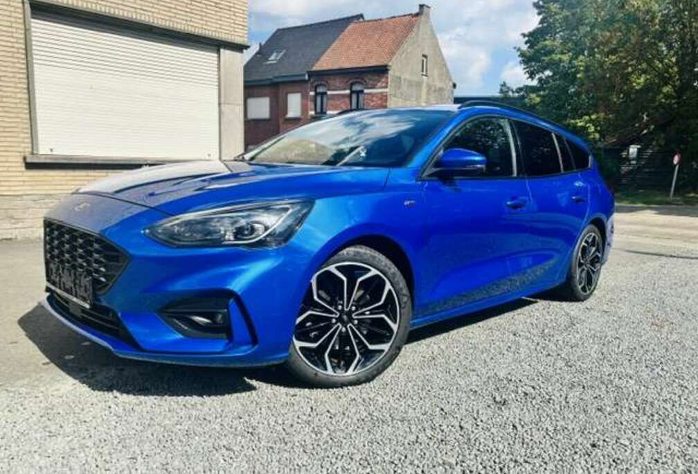 Ford Focus 1.0 EcoBoost ST-Line X