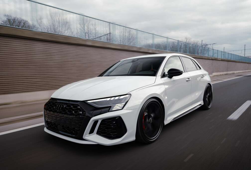 Audi TFSI Sportback quattro S tronic