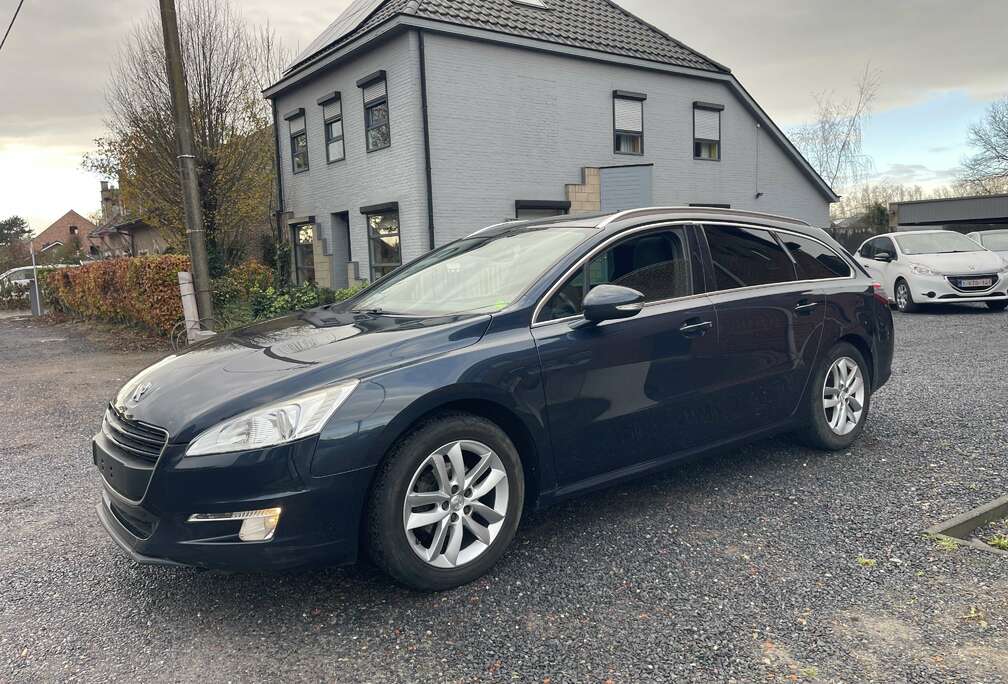 Peugeot SW HDi,Airco,Gps,Pano,Sensoren,1e eigenaar,..